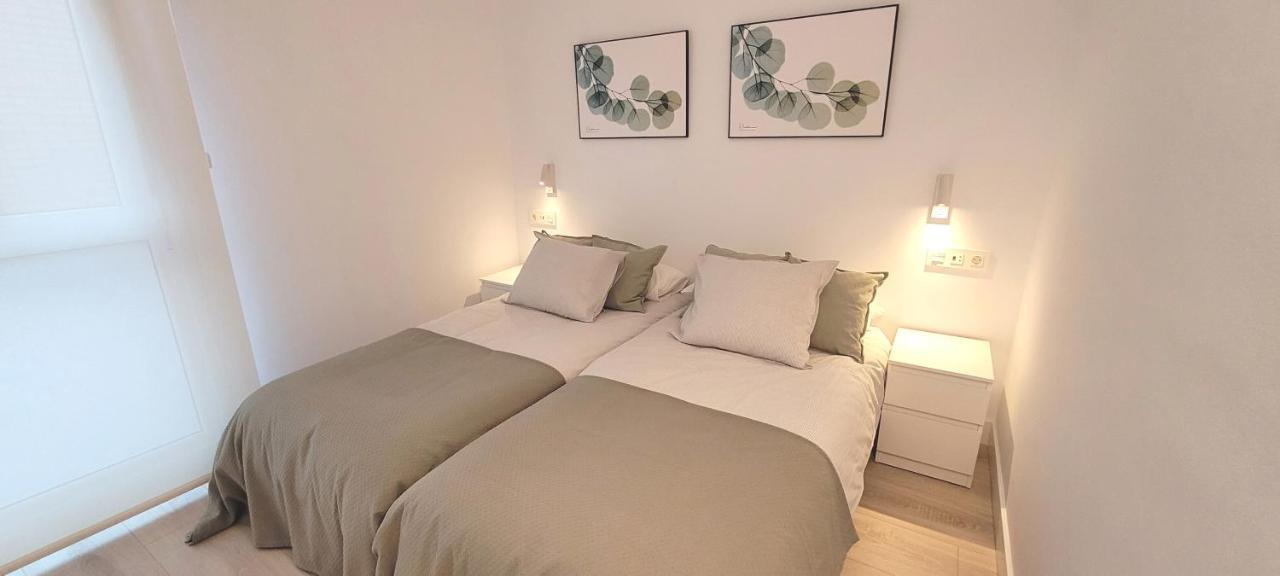 Cozy White Home In Getxo Exteriör bild