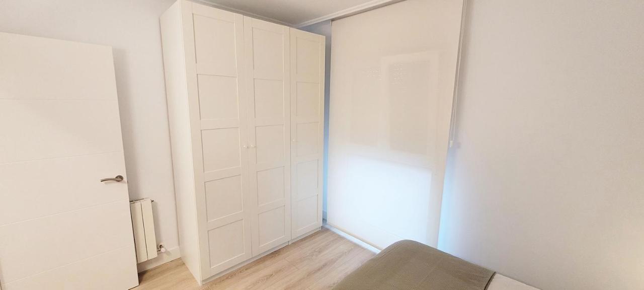 Cozy White Home In Getxo Exteriör bild